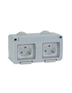 CLAVIJA DOBLE TT LATERAL 10A 250V ESTANCO IP55 FAMATEL