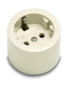 BASE ELEC 55X54X47 TT 16A-250V SUP. POLIC/PORC BL 2401 FAMAT
