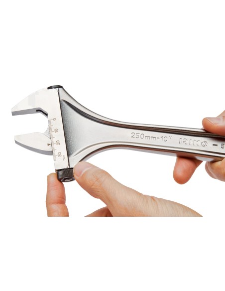 Llave ajustable moleta lateral cromada mod 0010