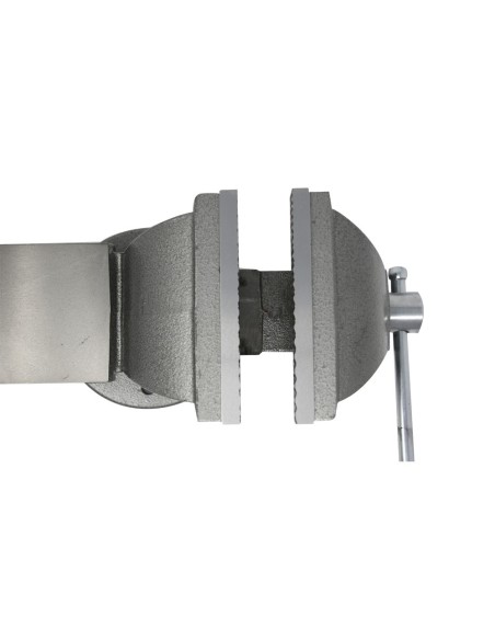Tornillo de banco fundido mod 6710