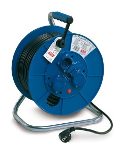 Enrollacables eléctrico 3x15 3 bases 3500W IP55