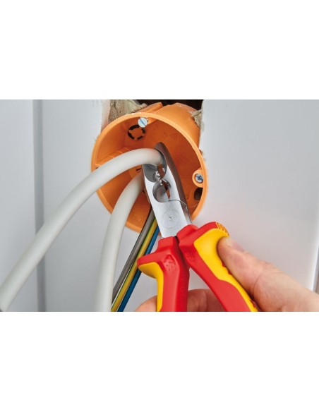 ALICATES PELACABLES VDE CON MANGO 2 COMPONENTES 165MM QMM