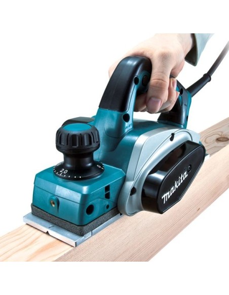 CEPILLO 620W 82MM KP0800