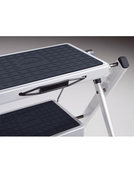 TABURETE DE ACERO MK60 STANDARDLINE BLANCO (2 PELDAÑOS)