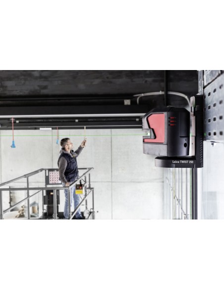 NIVEL LASER DE LINEAS VERDES LINO L2G CON PILAS Y/ O BATERIA RECARGABLE